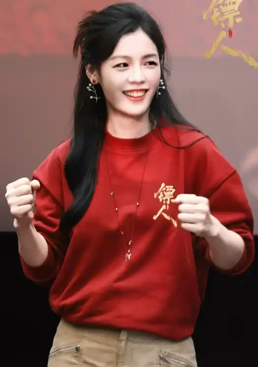 陈丽君越剧演员