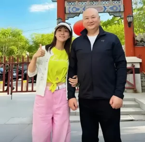 放弃百亿遗产，迟重瑞与生活助理在一起了吗