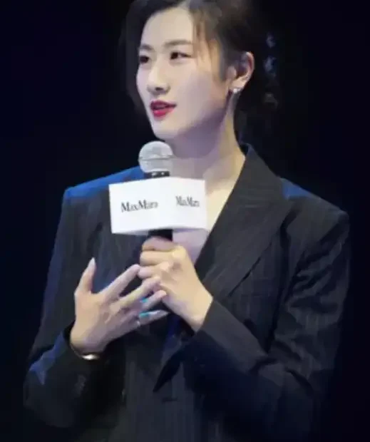 世界冠军丁宁