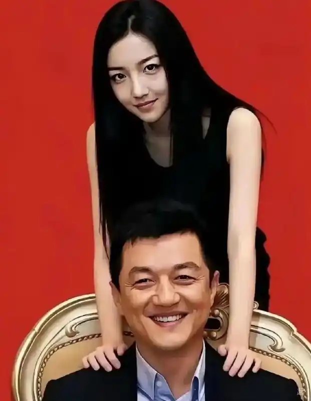 20岁的李嫣以嫣然天使基金公益身份现身活动