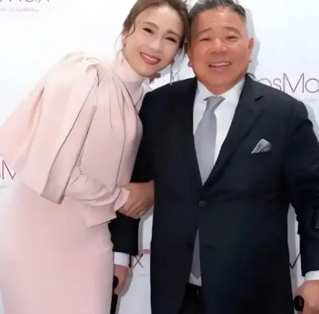 黎姿嫁马廷强多年竟生三女