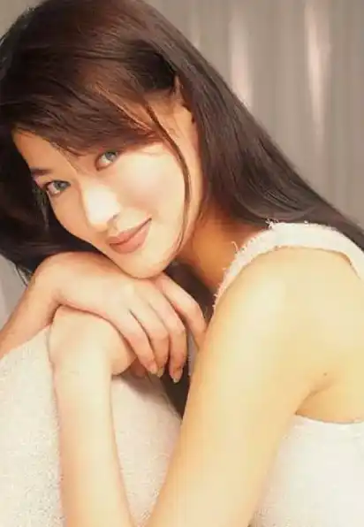 二十九岁陈宝莲离世留下幼子
