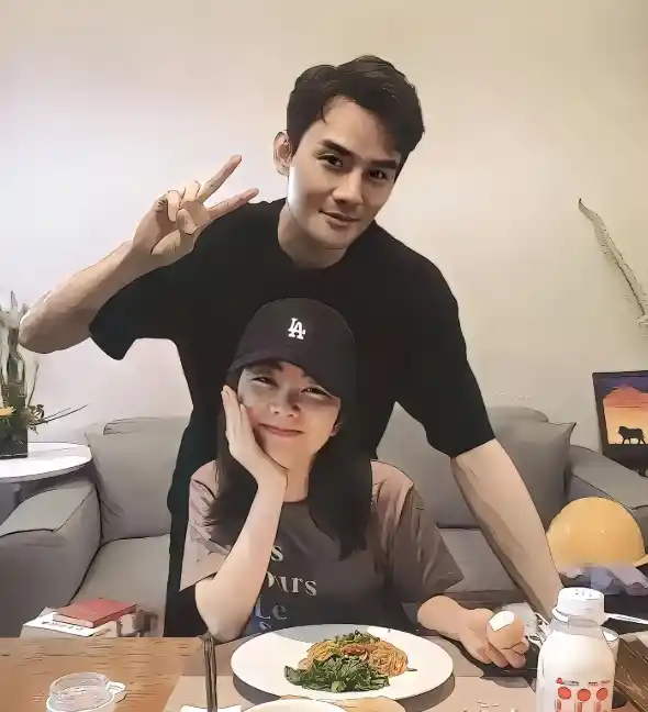 After Wang Kai left, the production team continued as usual