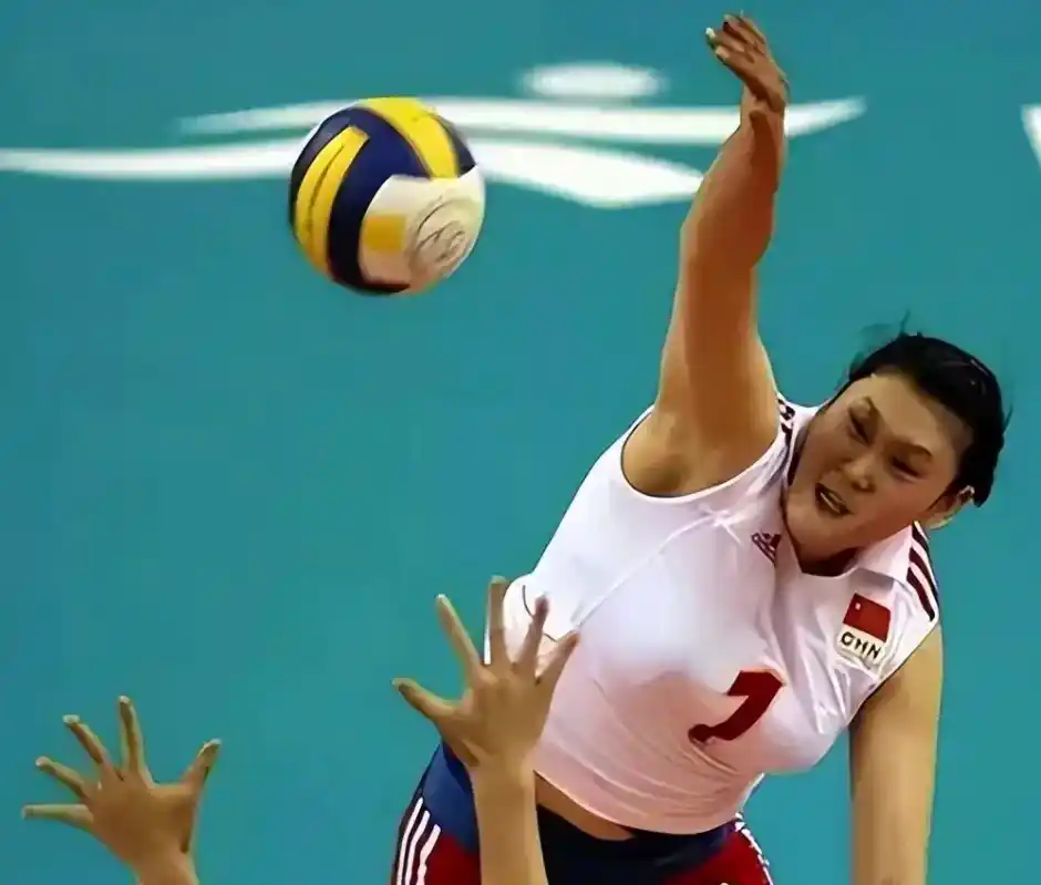 王一梅辽宁女排 