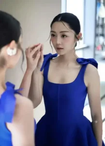 卫诗雅缝针影后被称牌王 住32平小公寓太拼了