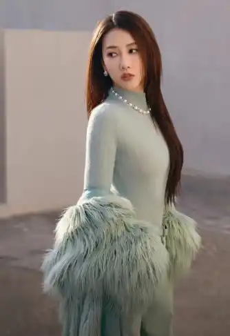 唱不得不爱的弦子