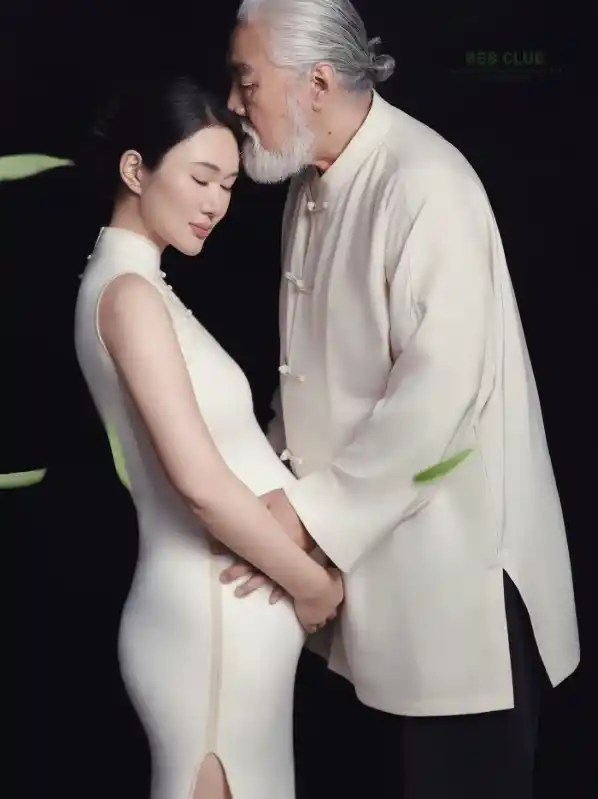 75岁张纪中育有四子还拼五胎