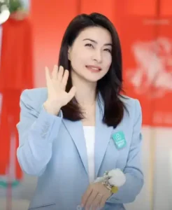 向太陈岚夸郭晶晶是真豪门好媳妇,自己攒底气才最可靠