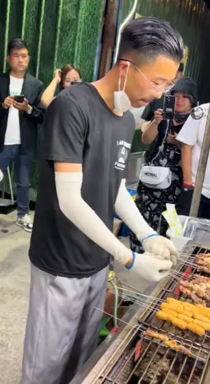 Guo Youcai Sells Grilled Skewers on the Streets of Heze