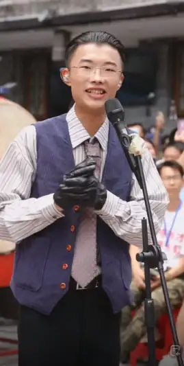 Guo Youcai, a blogger with 10 million followers