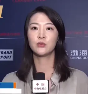 女排队长惠若琪当副教授还做解说 退役后忙不过来