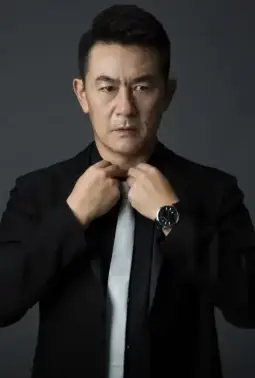 演员李洪涛