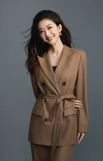 比董卿有才华的女主持人