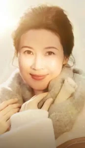 替夫扛亿债的周旭辉前妻童蕾如今过得咋样