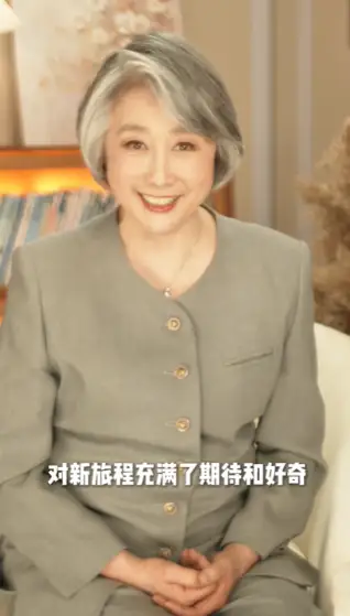 淡出央视16年的汪文华