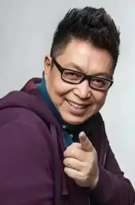 67岁王为念隐婚多年，老伴竟是帮他攒下福运的旧人