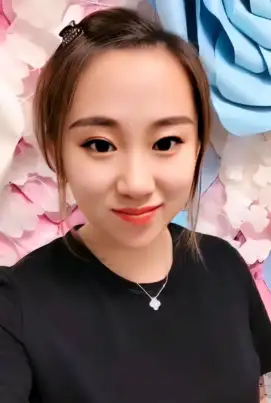 丫蛋从春晚舞台到县城商演