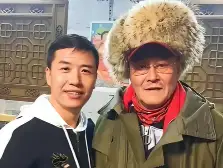 被赵本山逐出师门的关小平，如今身家千万活成赢家