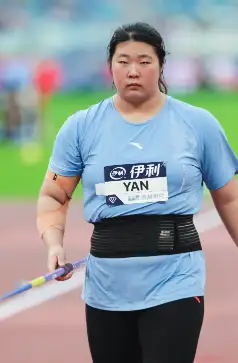 严子怡亚运标枪赛场首投破纪录夺金